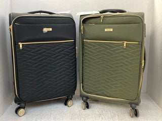 2 X ROCK MEDIUM SOFT SHELL WHEELED SUITCASES IN BLACK AND OLIVE: LOCATION - D11