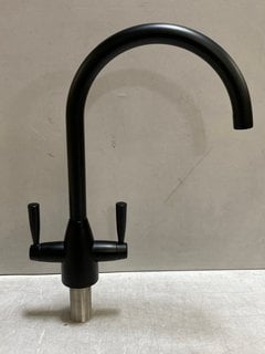 SCOTT & JAMES DANTI TWIN LEVER MIXER TAP IN MATTE BLACK RRP: £162.00: LOCATION - BR3