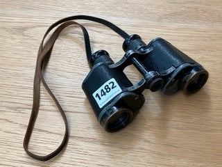 A PAIR OF CARL ZEISS JENA BINOCULARS: LOCATION - CR