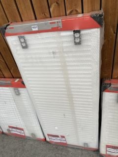 KRAD DOUBLE COMPACT RADIATOR 1400 X 600MM - RRP £445: LOCATION - D3