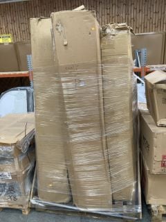 (COLLECTION ONLY) PALLET OF ASSORTED MIXED GLASS SHOWER PANELS: LOCATION - D7