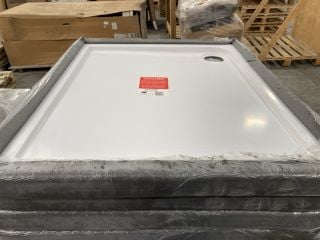 (COLLECTION ONLY) PALLET OF ASSORTED STONE RESIN & CONTRACT SHOWER TRAYS - RRP £1500: LOCATION - D7