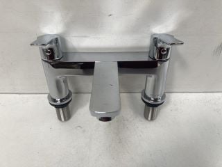 DECK MOUNTED BATH FILLER IN CHROME - RRP £285: LOCATION - R1