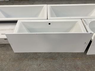 1700 X 700MM NTH DOUBLE ENDED BATH WITH A GLOSS GREY MDF BATH SIDE PANEL - RRP £379: LOCATION - C2