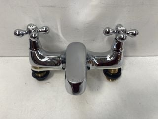 TRADITIONAL CROSSHEAD DECK MOUNTED BATH FILLER IN CHROME - RPR £245: LOCATION - R1