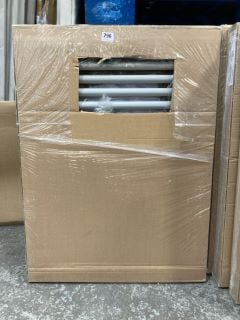 SMOKE HEATED TOWEL RADIATOR 807 X 600MM - RRP £249: LOCATION - C4 ISLAND