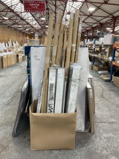 (COLLECTION ONLY) QTY OF ASSORTED ITEMS TO INCLUDE WHITE SHOWER TRAY PANELS, SHOWER PANEL WALL SUPPORTS, WET ROOM SUPPORT ARMS - RRP £300: LOCATION - C4 ISLAND