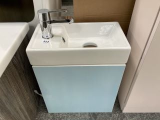 (COLLECTION ONLY) WALL HUNG 1 DOOR CLOSET SINK UNIT IN WHITE WITH A 400 X 220MM STH CERAMIC BASIN COMPLETE WITH A MONO BASIN MIXER TAP & CHROME SPRUNG WASTE - RRP £525: LOCATION - D3