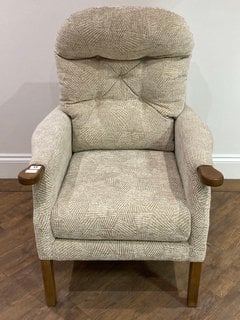 PROMO ETON CHAIR IN BEIGE WITH MID OAK WOOD RRP: £684: LOCATION - B2