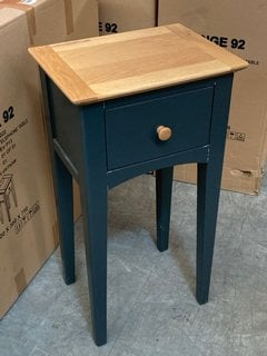 TRADITIONAL TELEPHONE TABLE IN NATURAL & BLUE: LOCATION - C8