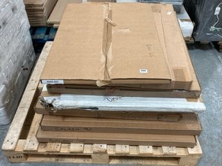 PALLET OF ASSORTED SPLASHBACKS: LOCATION - C4 (KERBSIDE PALLET DELIVERY)