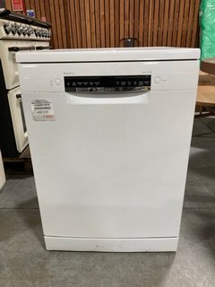 BOSCH SERIES 4 SILENCE PLUS FREESTANDING DISHWASHER IN WHITE MODEL: SMS4EKW06G RRP: £498: LOCATION - A4