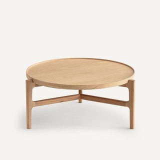 AM.PM ALYASA 94 CM DIAMETER OAK COFFEE TABLE. RRP - £550: LOCATION - A4