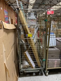 CAGE OF ASSORTED JOHN LEWIS & PARTNERS HOMEWARE TO INCLUDE LARGE WINDOW ROLLER BLIND IN MULTI FLORAL NATURE DESIGN (CAGE NOT INCLUDED): LOCATION - A1