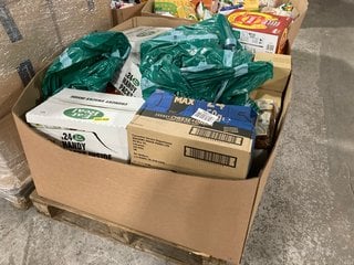 (COLLECTION ONLY) PALLET OF ASSORTED FOOD AND DRINK ITEMS TO INCLUDE WALKERS 20PK VARIETY BOX - BBD 09/11/24: LOCATION - A7