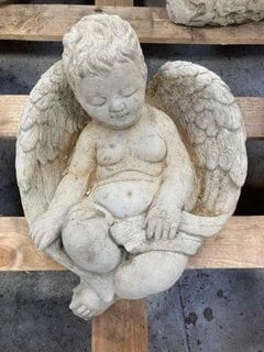 (COLLECTION ONLY) STONEWORK OPEN-WINGED CHERUB DECORATIVE WALL PLAQUE: LOCATION - A3