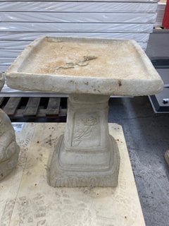 (COLLECTION ONLY) STONEWORK SMALL ROSE BIRD BATH: LOCATION - A3