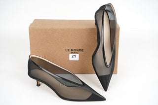 LE MONDE BERYL BABOUCHE KITTEN MESH HEELS - BLACK - UK SIZE 8 - RRP £445: LOCATION - BOOTH