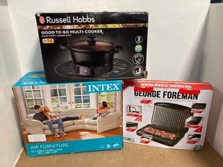 3 X ASSORTED HOUSEHOLD ITEMS TO INCLUDE RUSSELL HOBBS GOOD TO GO MULTI-COOKER - MODEL: 28270: LOCATION - H8