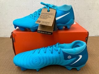 NIKE PHANTOM LUNA II FOOTBALL BOOTS IN BLUE UK SIZE 6.5: LOCATION - F7