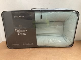 DOCKATOT DELUXE MULTI-FUNCTIONAL BABY LOUNGER IN GREEN - RRP £140: LOCATION - F5