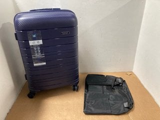 KONO MEDIUM SUITCASE IN PURPLE TO INCLUDE SMALL TRAVEL BAG IN BLACK: LOCATION - WH3