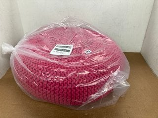 PINK ROUND COTTON KNITTED POUFFE: LOCATION - E4