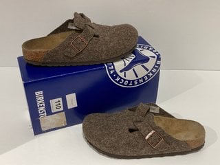 BIRKENSTOCK WOMEN'S BOSTON FELT MULES - CACAO - UK 5.5 - RRP £115: LOCATION - LUXURY