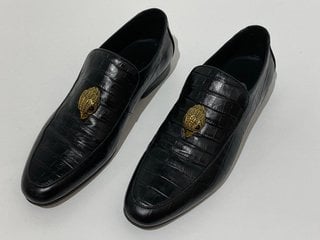 KURT GEIGER LONDON MEN'S HUGH EAGLE CROC PRINT LEATHER LOAFERS - BLACK - UK 9 - RRP £169: LOCATION - LUXURY