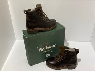 BARBOUR WOMEN'S STANTON LEATHER HIKING STYLE BOOTS - DARK BROWN - UK 4 - RRP £135: LOCATION - LUXURY