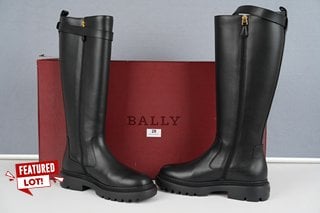 BALLY WOMEN'S GAILA LEATHER KNEE HIGH BOOTS - BLACK - UK 5 - RRP £790: LOCATION - LUXURY