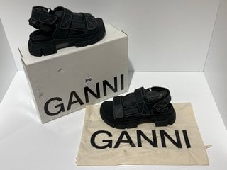 GANNI S1555 RECYCLED RUBBER VELCRO SANDALS IN BLACK - UK SIZE 4 - RRP £180: LOCATION - LUXURY