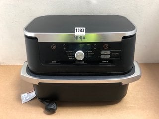 SHARK NINJA 10.4L FOODI FLEXDRAWER DUAL AIR FRYER - MODEL NO. AF500UK RRP £269: LOCATION - AR6