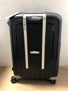 SAMSONITE S CURE LARGE HARD SHELL SUITCASE IN BLACK: LOCATION - AR8