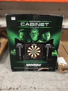 WINMAU DELUXE CABINET DARTBOARD: LOCATION - BR15