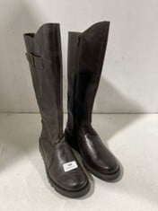 FLY LONDON WOMENS MOL 2 BOOTS IN BROWN SIZE UK6 RRP £164.99