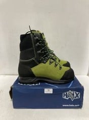 HAIX PROTECTOR ULTRA 2.0 GTX SAFTEY BOOTS IN COLOUR LIME-GREEN- SIZE UK 9- RRP £239