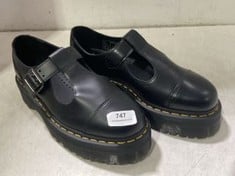 DR. MARTENS BETHAN MARY JANE SHOES BLACK - SIZE 6 - RRP £170