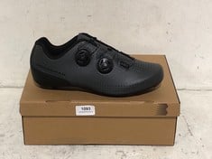 BOARDMAN CARBON ROAD CYCLING SHOES IN BLACK - SIZE UK7 - RRP £90