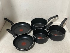 TEFAL ESSENTIAL 5 PIECE COOKWARE SET WITH LIDS B472S545