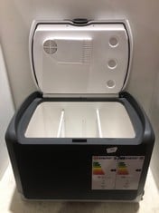 40L ELECTRIC COOLBOX 12V & 24V -RRP £105