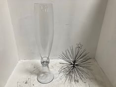 1 X STONE THE CROWS LARGE GOBLET VASE - HEIGHT 58CMS - TOTAL RRP £28 TO INCLUDE 1 X STONE THE CROWS LG SPIKEY TABLE DECORATION - WTH 30CM - TOTAL RRP £15 (COLLECTION ONLY)