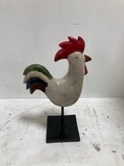 4 X STONE THE CROWS MEDIUM ROOSTER ON SQUARE PLINTH