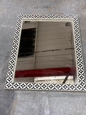 AALIYAH RECTANGLE MIRROR