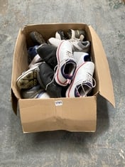 BOX OF ASSORTED GOLF SHOES TO INCLUDE STROMBERG SHOES SIZE 7