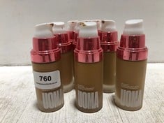 8 X UOMA WEIGHTLESS SOFT MATTE HYDRATING FOUNDATION 30ML HONEY HONEY