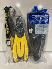 CRESSI AGUA YELLOW SWIM FINS - SIZE 5.5/6.5 TO INCLDUE CRESSI PLUMA BLACK/SILVER SWIM FINS - SIZE 5.5/6.5