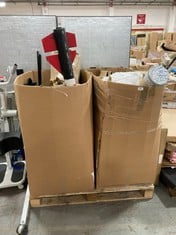 PALLET OF ASSORTED ITEMS TO INCLUDE SUPADEC SPRAY PAINT