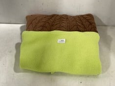 SANDRE PULLOVER KNIT JUMPER BROWN - SIZE XS TO INCLUDE CREW NECK COLLAR PULLOVER SWEATER LIME GREEN - SIZE XS - TOTAL RRP £228