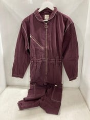 4 X ASSORTED SIZES ADULT CLOTHING ITEMS TO INCLUDE AMELIA LONG SLEEVE JUMPSUIT PLUM PURPLE - SIZE 8 - TOTAL RRP £640